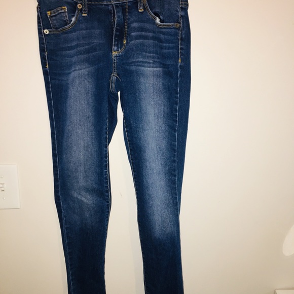 Jeans - Picture 1 of 3